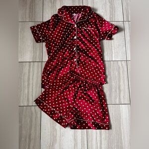 ❤️4 for $25❤️ Women’s Red Polka Dot pj set size medium